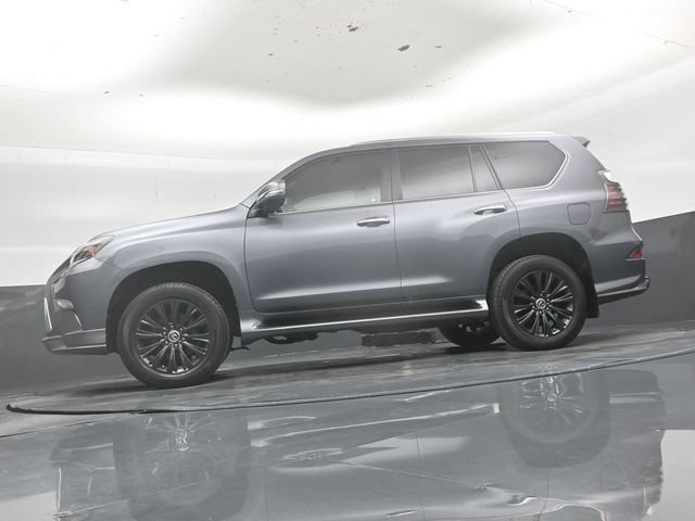 Used 2023 Lexus GX 460 Luxury w/ Sport Design Package AWD/4WD image 47