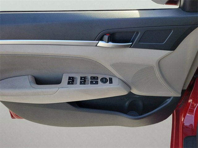 Used 2020 Hyundai Elantra Value Edition image 14