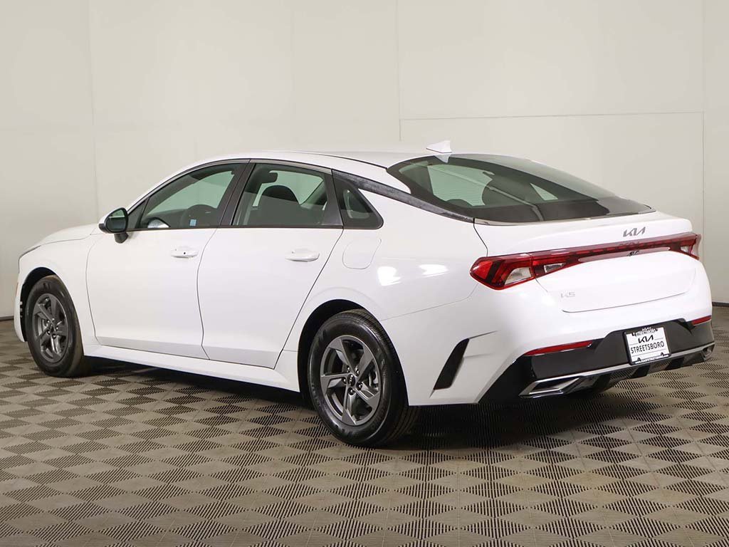 Used 2024 Kia K5 LXS image 8