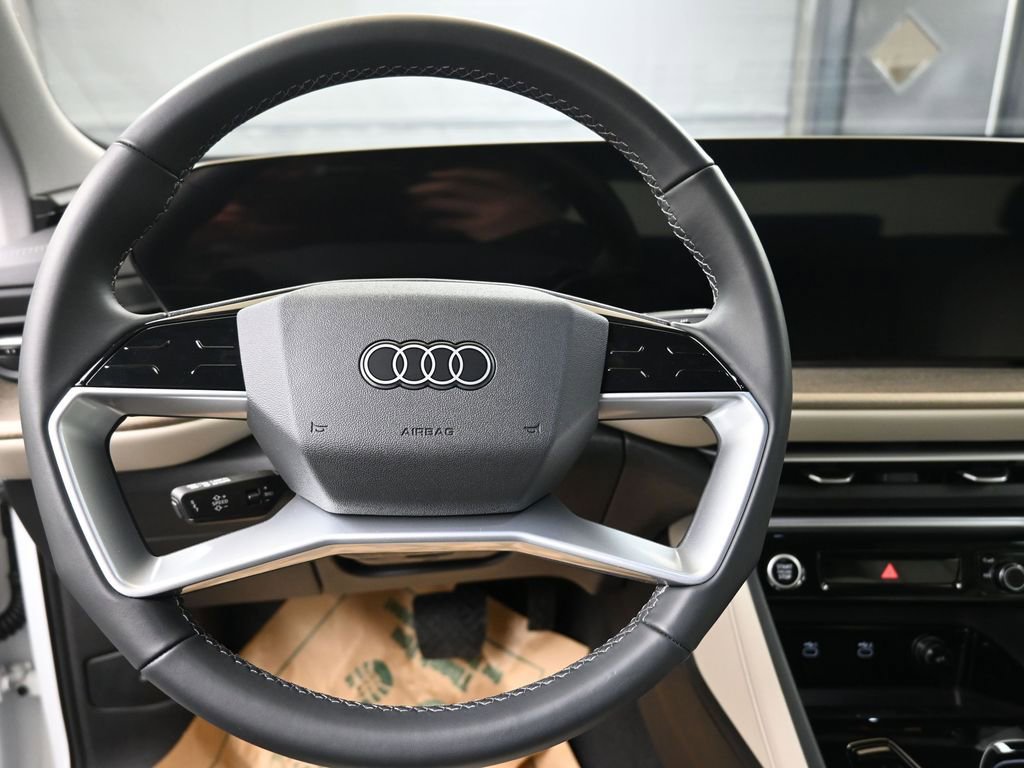 Certified 2025 Audi Q5 Premium w/ 19" Wheel Package image 23