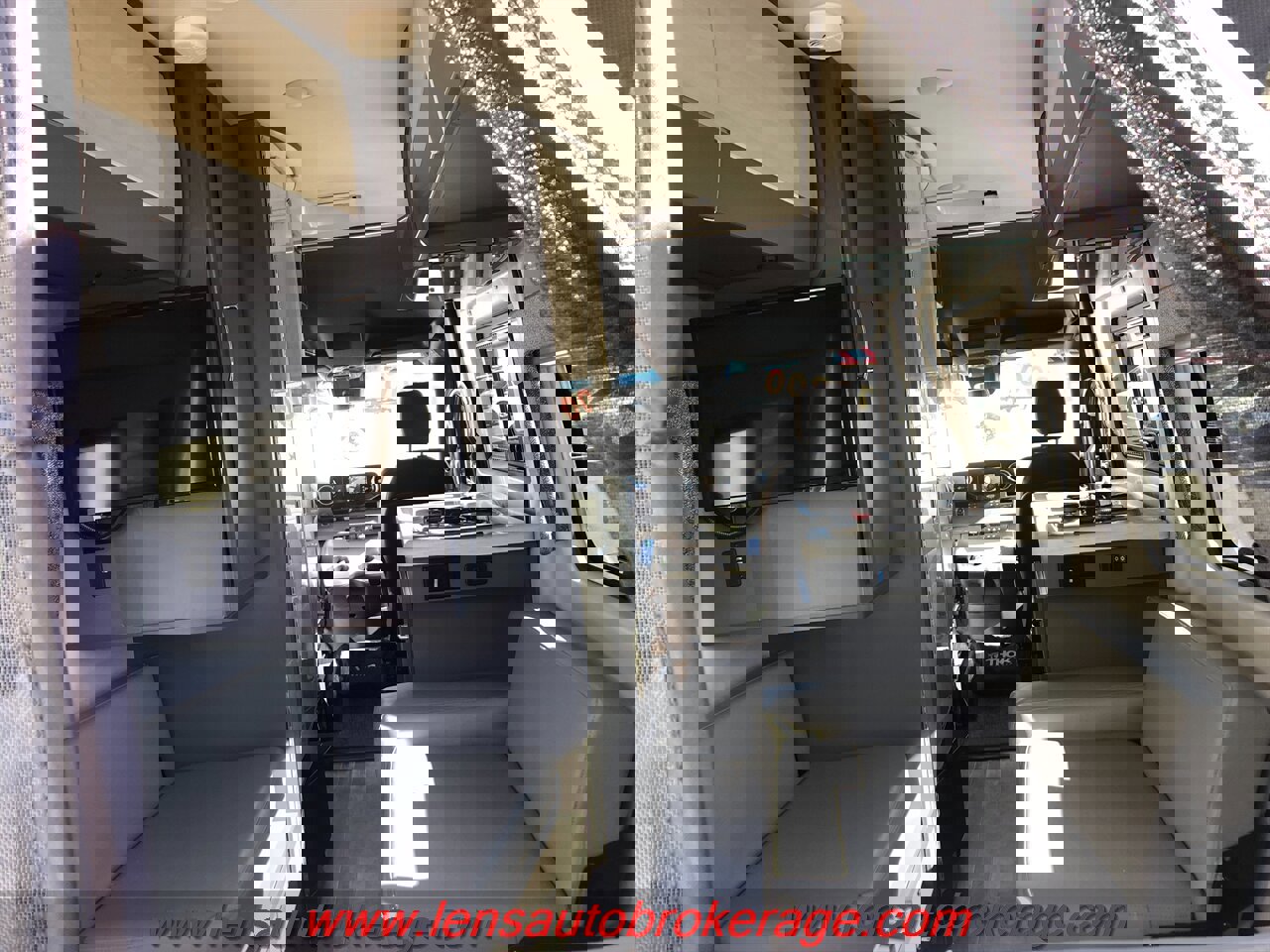 Used 2020 Mercedes-Benz Sprinter 2500 image 30