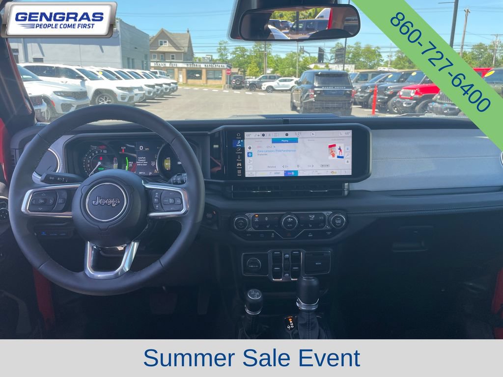 Used 2025 Jeep Wrangler Unlimited Sahara AWD/4WD image 34
