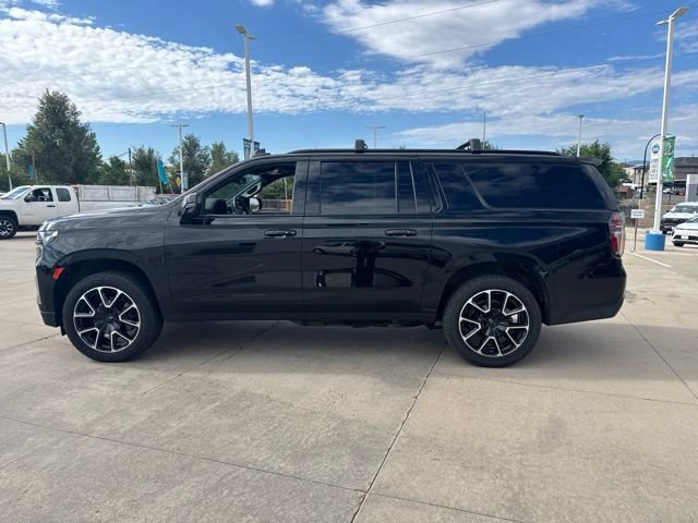 Used 2021 Chevrolet Suburban RST w/ Luxury Package AWD/4WD image 8