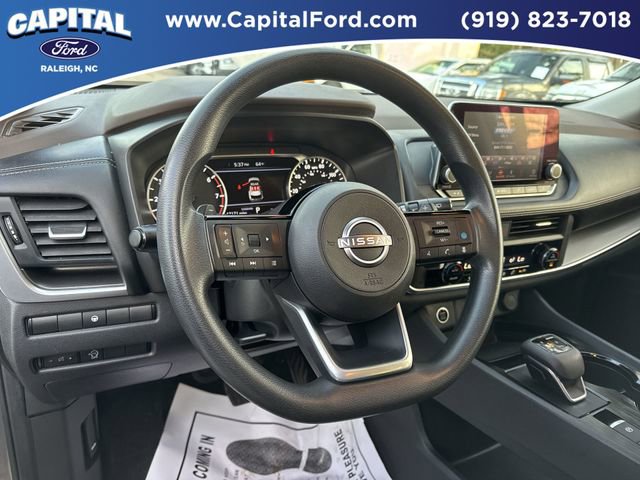 Used 2023 Nissan Rogue SV image 23