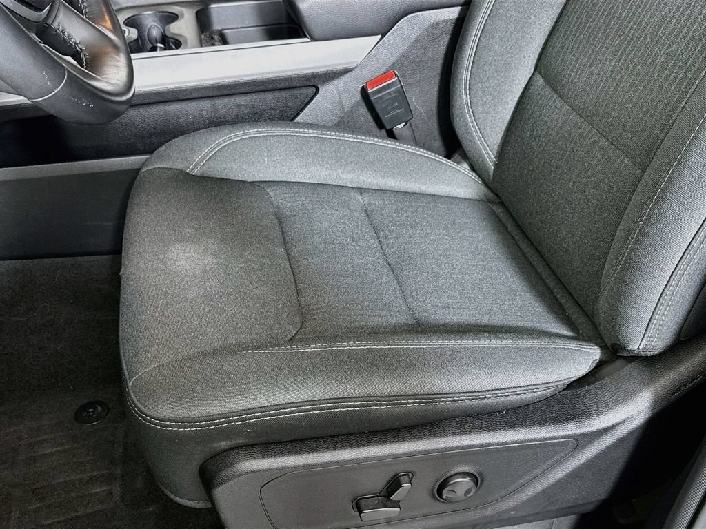 Used 2022 RAM 1500 Big Horn AWD/4WD image 19