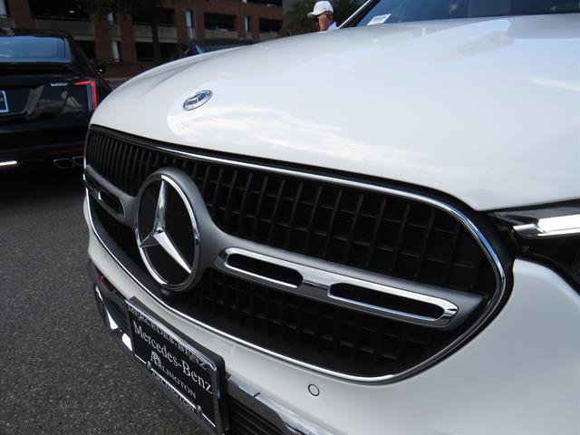 Used 2026 Mercedes-Benz GLC 300 4MATIC image 25