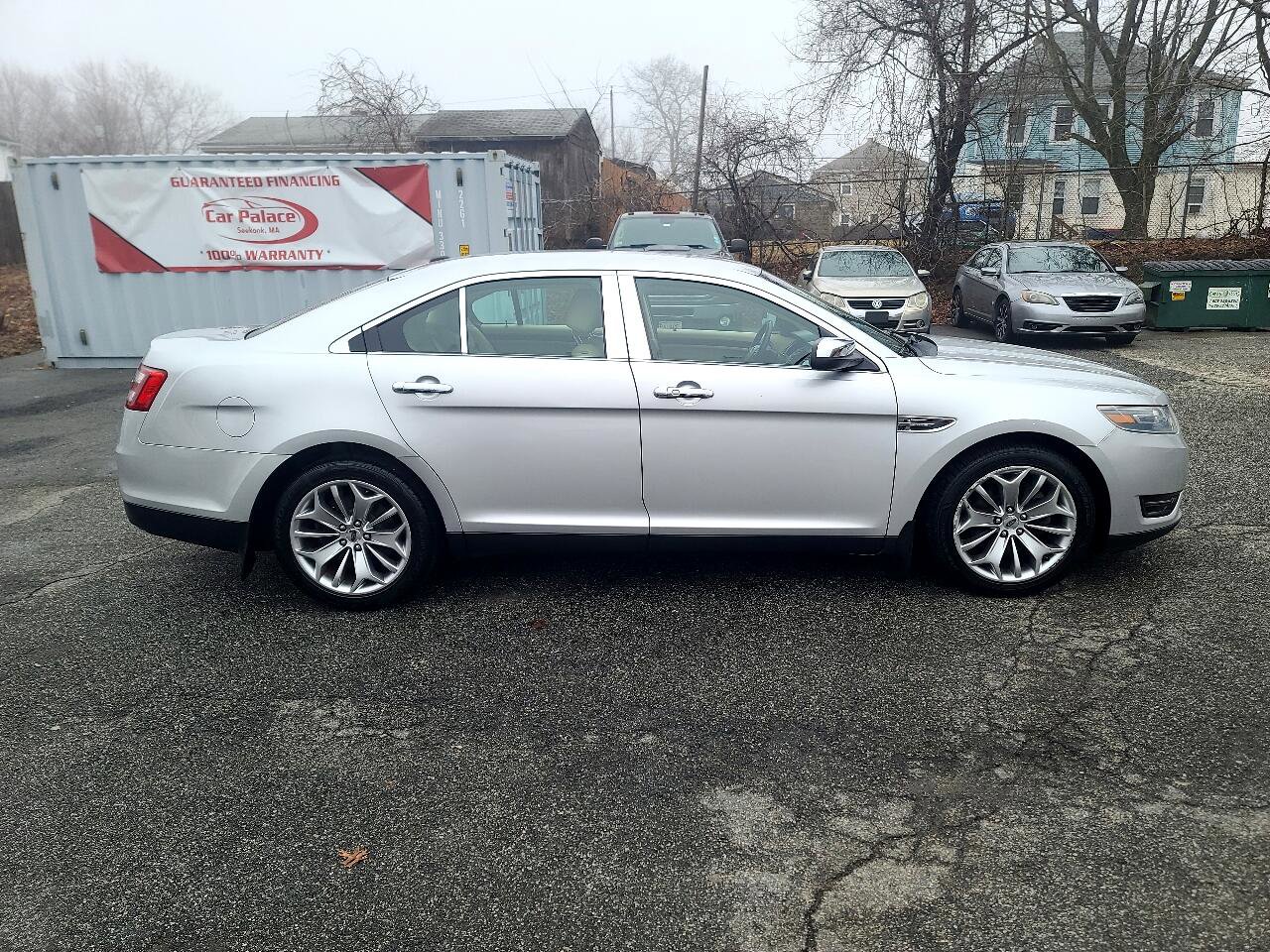 Used 2015 Ford Taurus Limited image 8