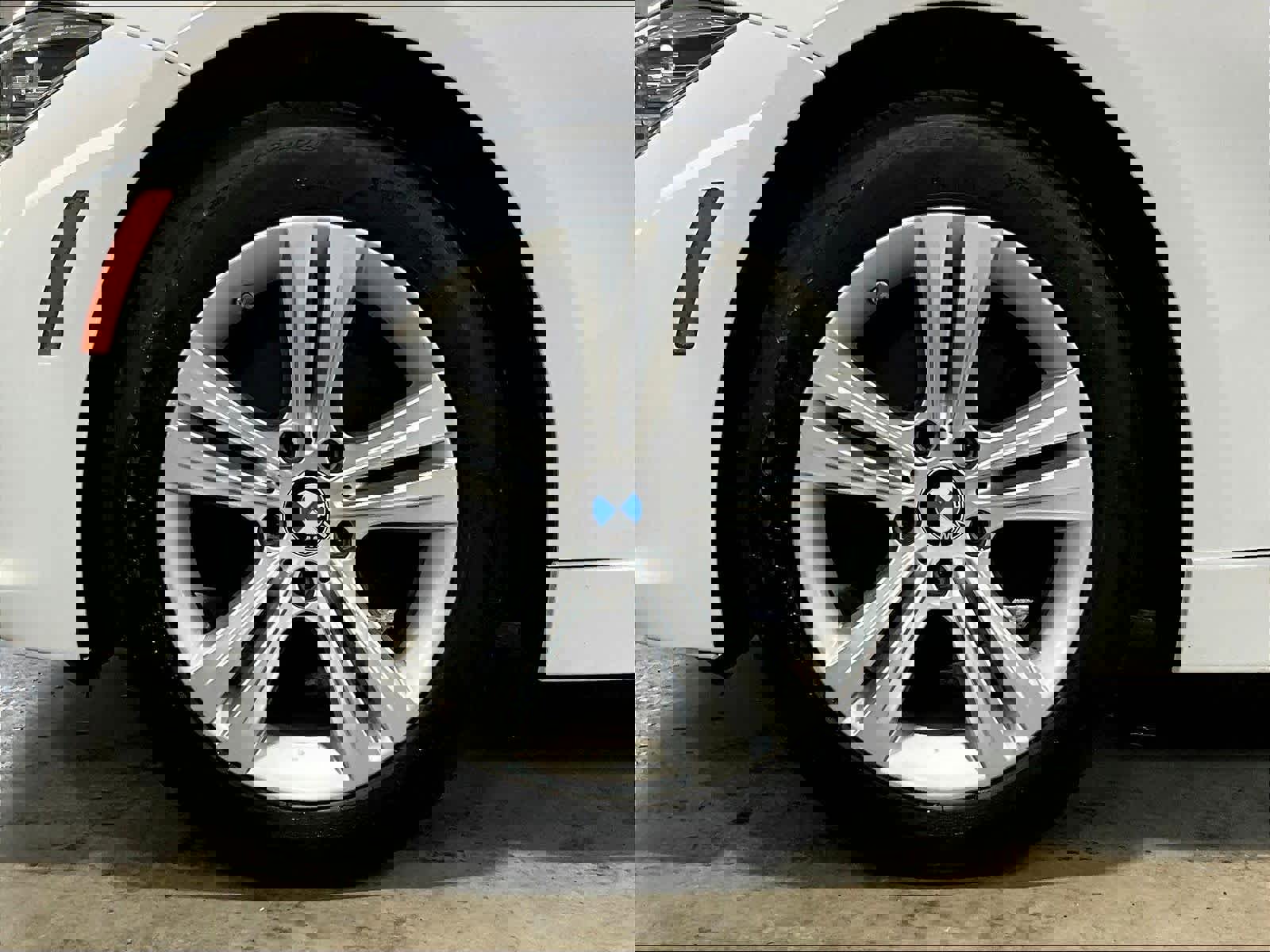 Used 2018 BMW 330i xDrive Sedan w/ Convenience Package image 7