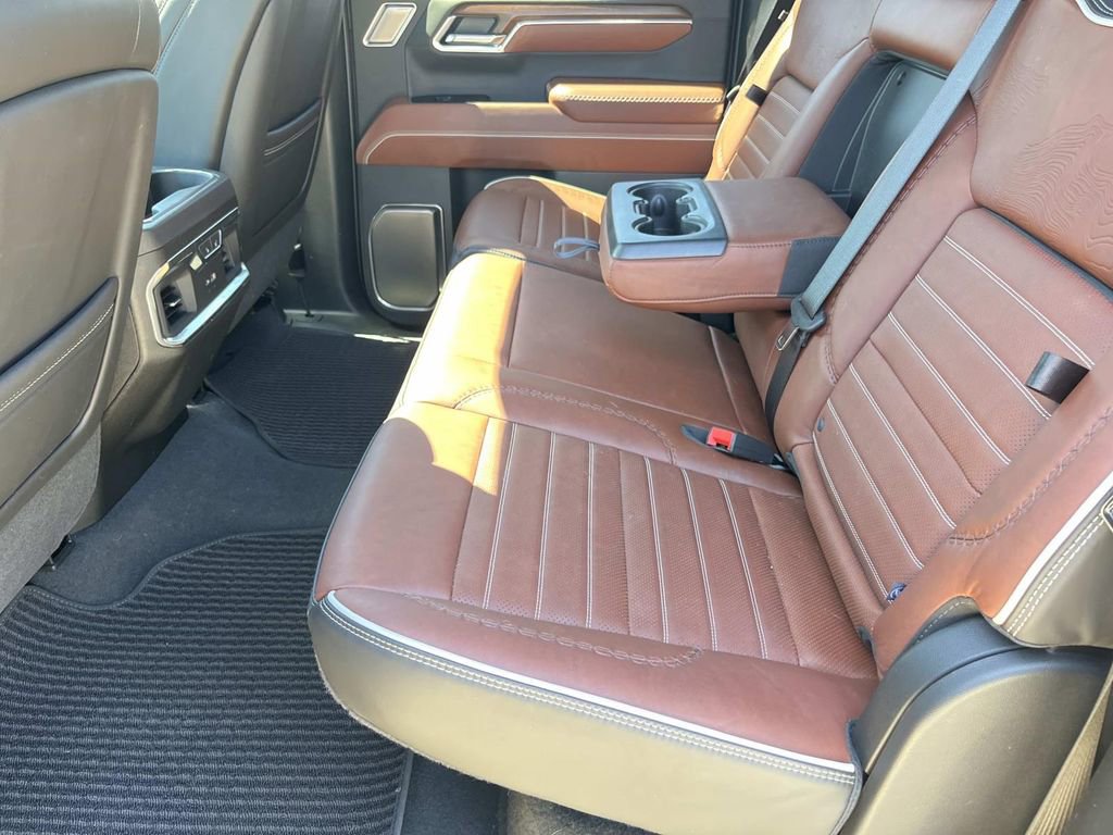 Used 2025 GMC Sierra 1500 Denali Ultimate AWD/4WD image 18