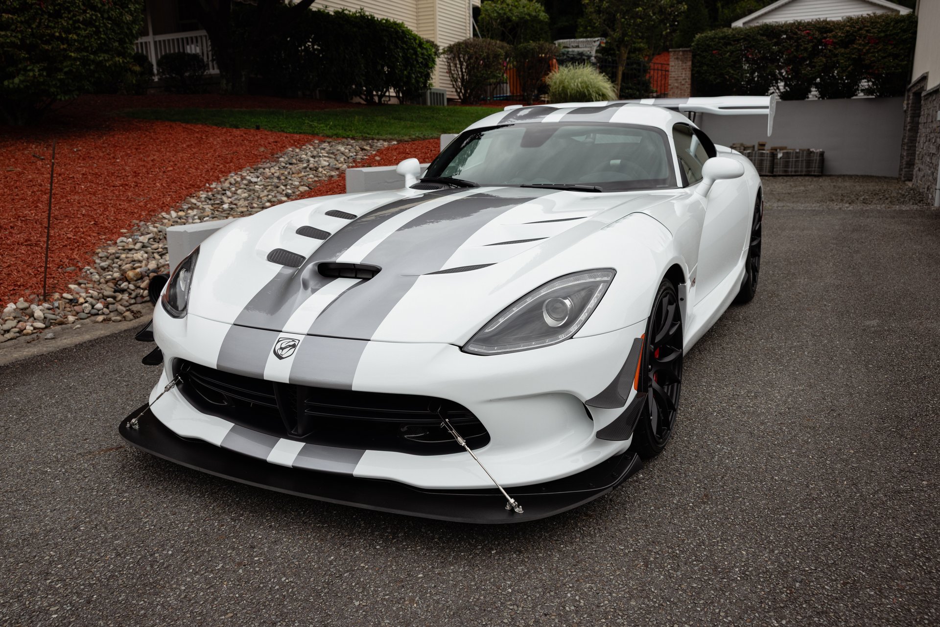 Used 2017 Dodge Viper ACR w/ Extreme Aero Package RWD image 28