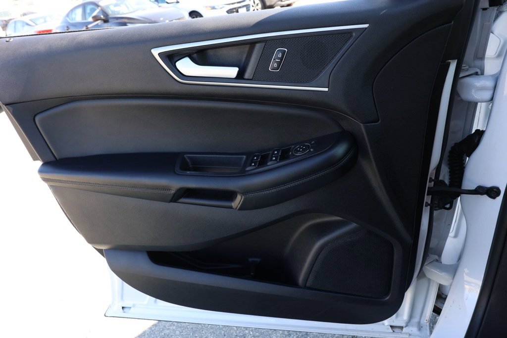 Used 2022 Ford Edge SEL image 23