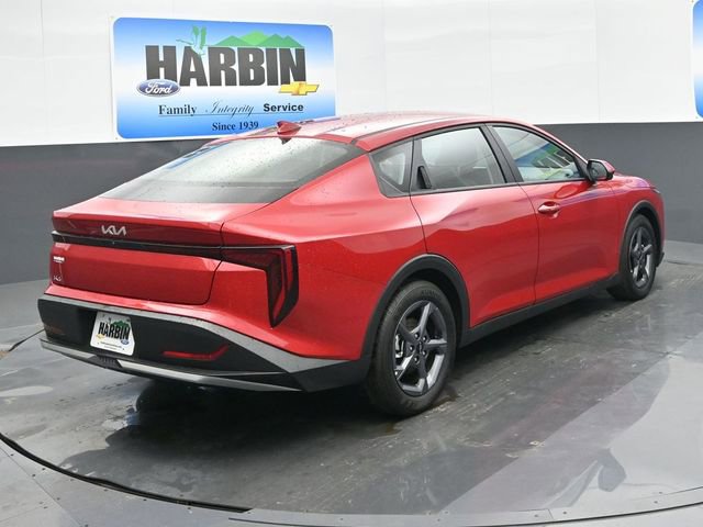 Used 2025 Kia K4 LXS image 5