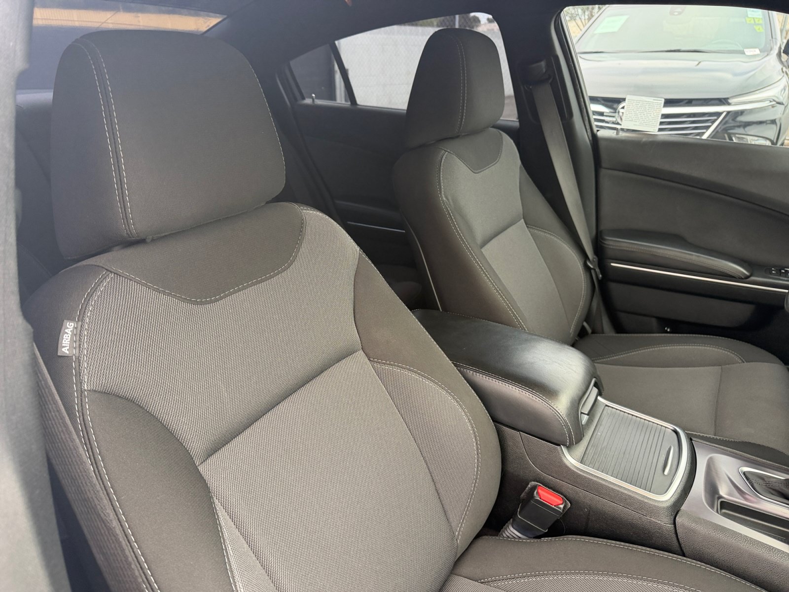 Used 2018 Dodge Charger SXT RWD image 23