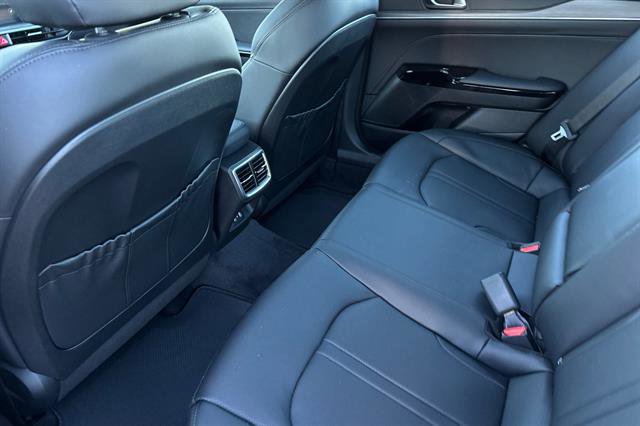 New 2025 Kia K5 EX image 13