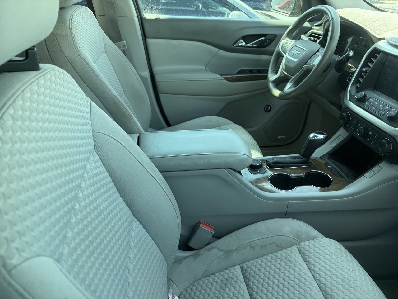 Used 2018 GMC Acadia SLE w/ Driver Alert Package I FWD image 12