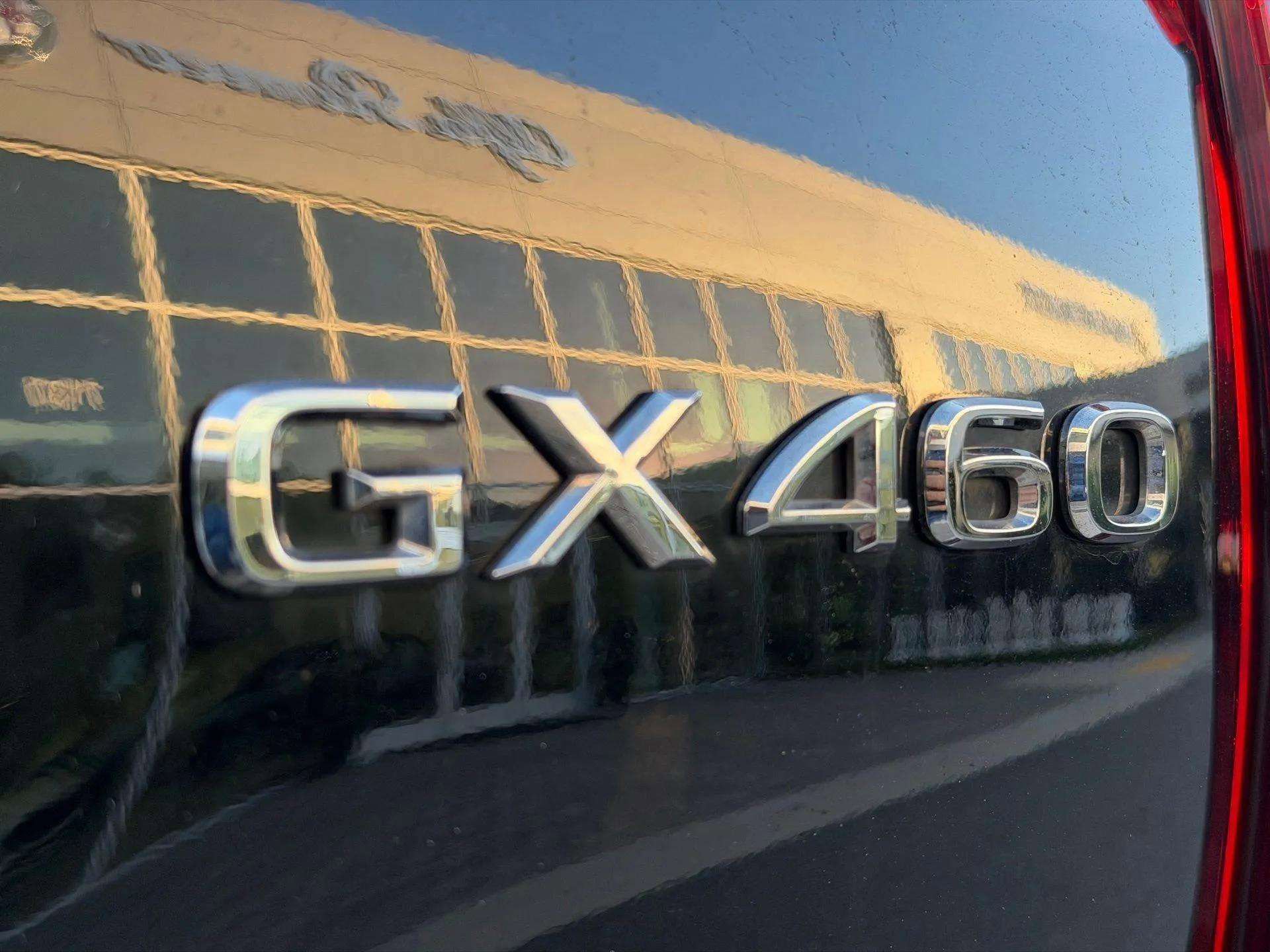 Used 2021 Lexus GX 460 Luxury w/ Sport Design Package image 48