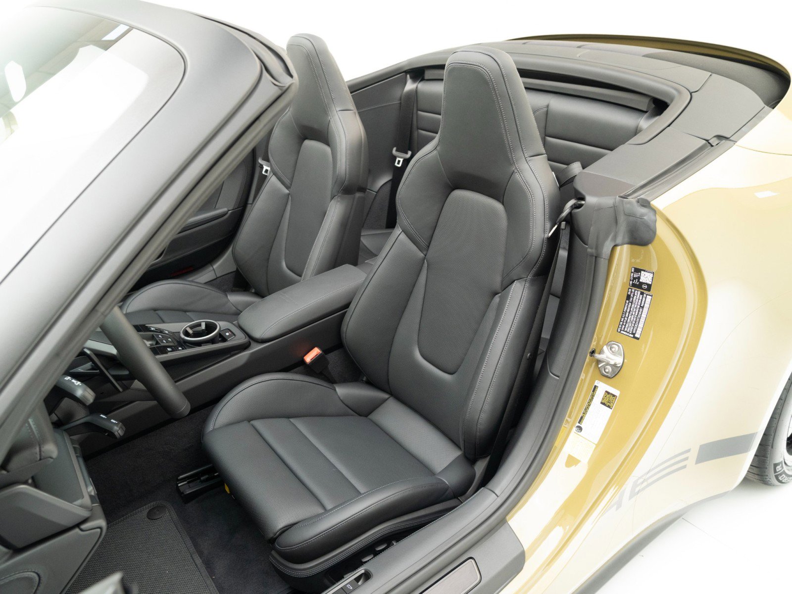 Certified 2026 Porsche 911 GTS image 5