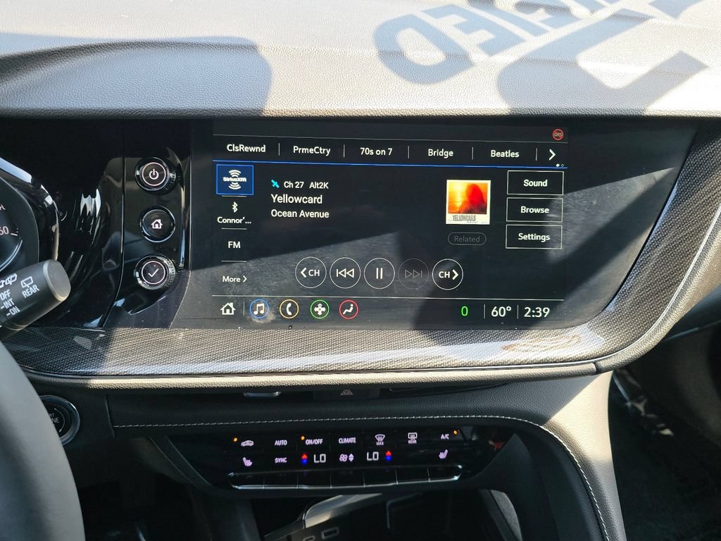 Used 2023 Buick Envision Essence AWD/4WD image 20