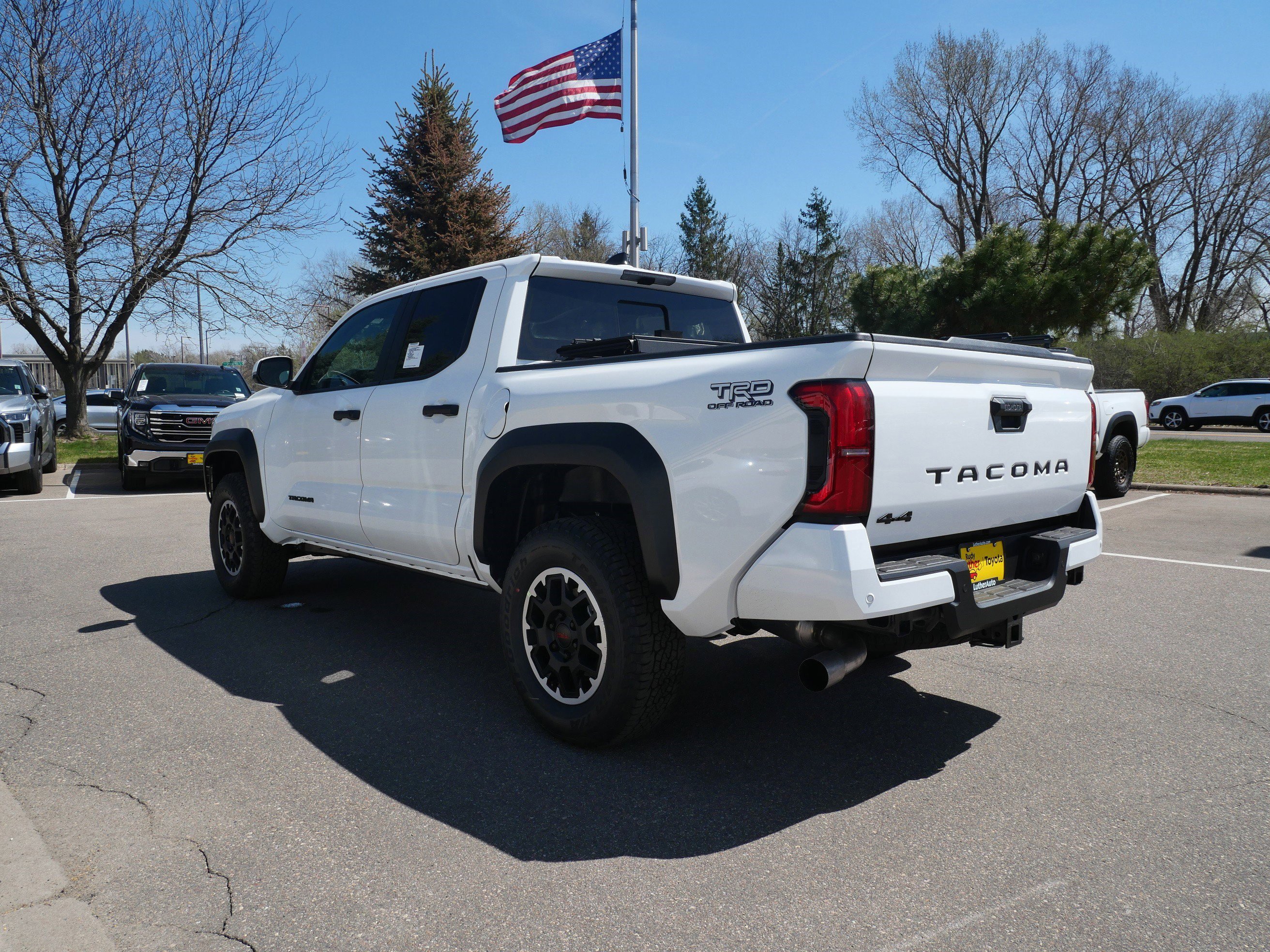 New 2026 Toyota Tacoma TRD Off-Road AWD/4WD image 3
