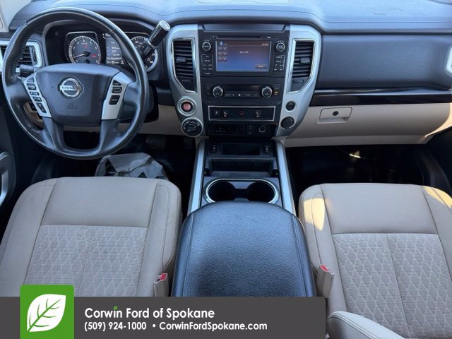 Used 2017 Nissan Titan SV AWD/4WD image 14