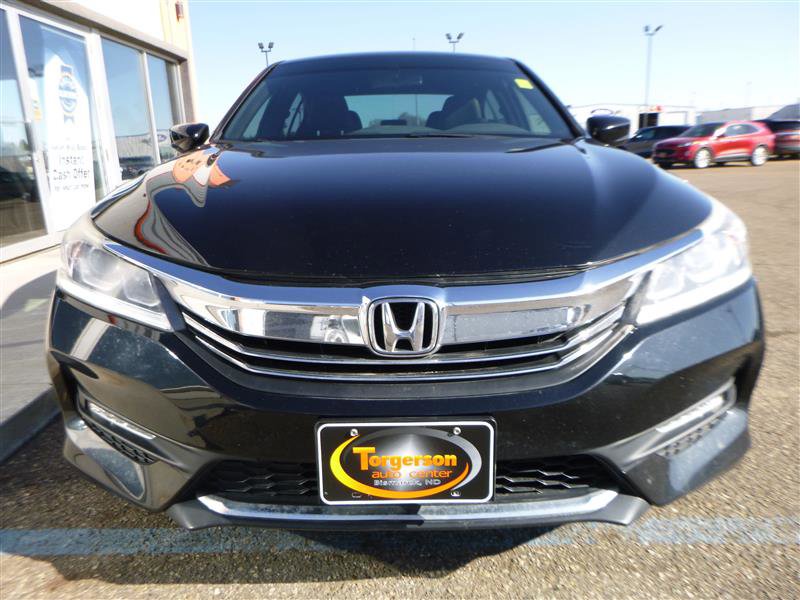 Used 2016 Honda Accord Sport image 17