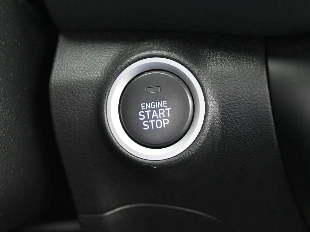 Used 2022 Hyundai Kona SEL w/ Convenience Package image 28