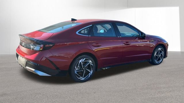 New 2026 Hyundai Sonata SEL FWD image 9