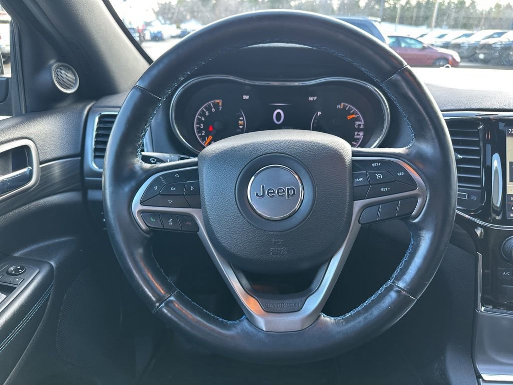 Used 2020 Jeep Grand Cherokee Laredo AWD/4WD image 22