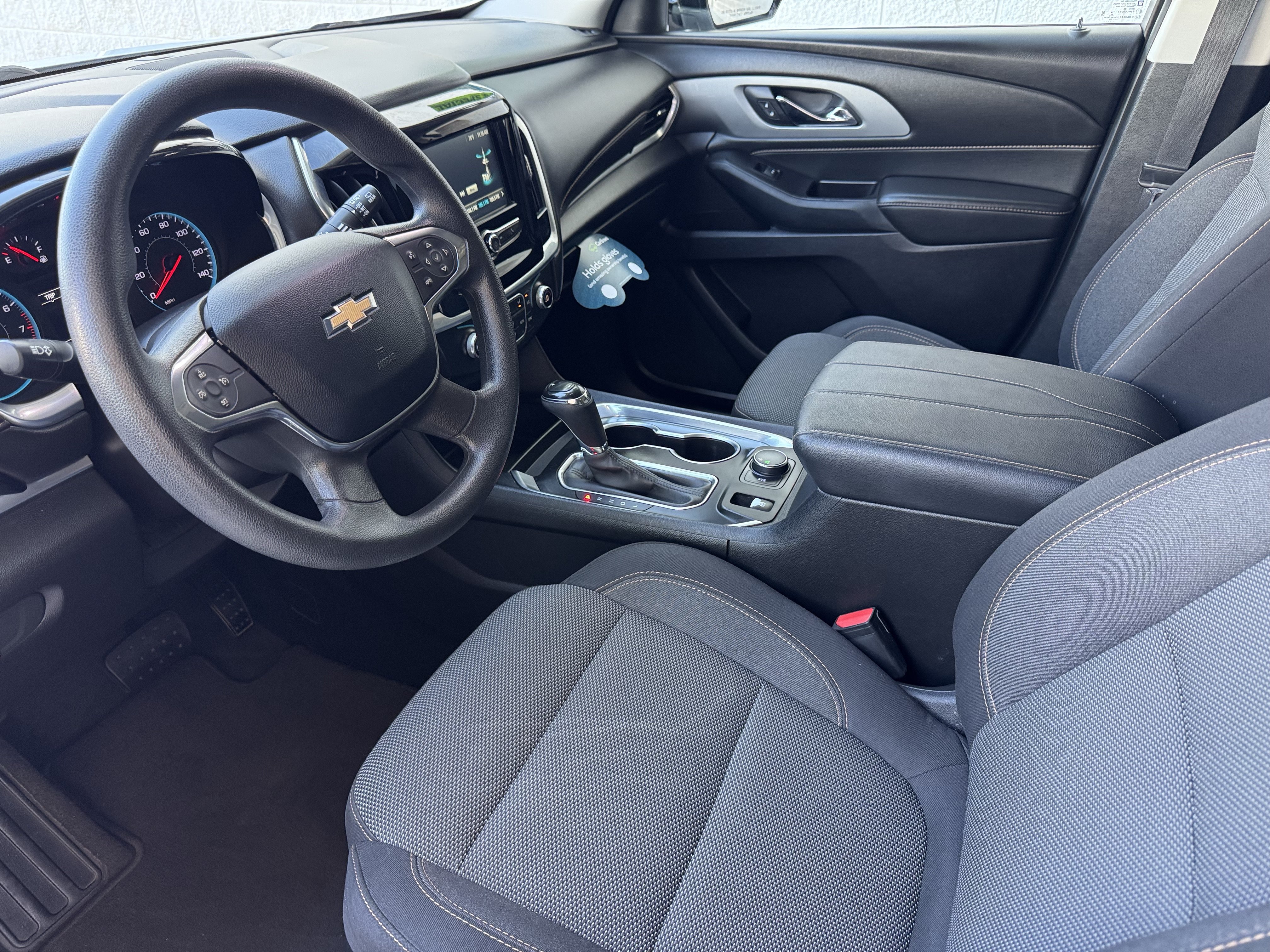 Certified 2019 Chevrolet Traverse LS w/ LPO, Blackout Package FWD image 9
