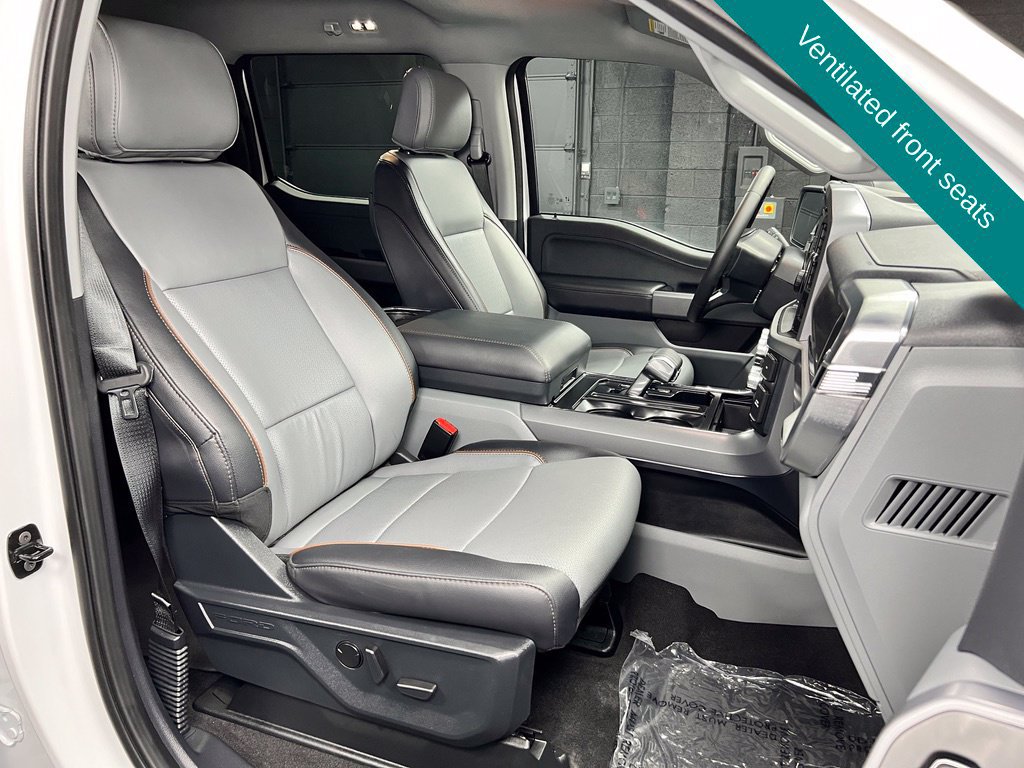 Used 2025 Ford F150 Lariat AWD/4WD image 8