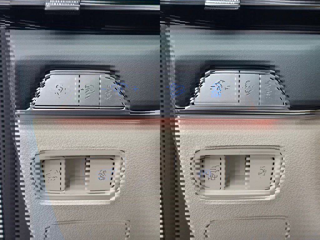 New 2026 Genesis GV80 3.5T e-SC image 34