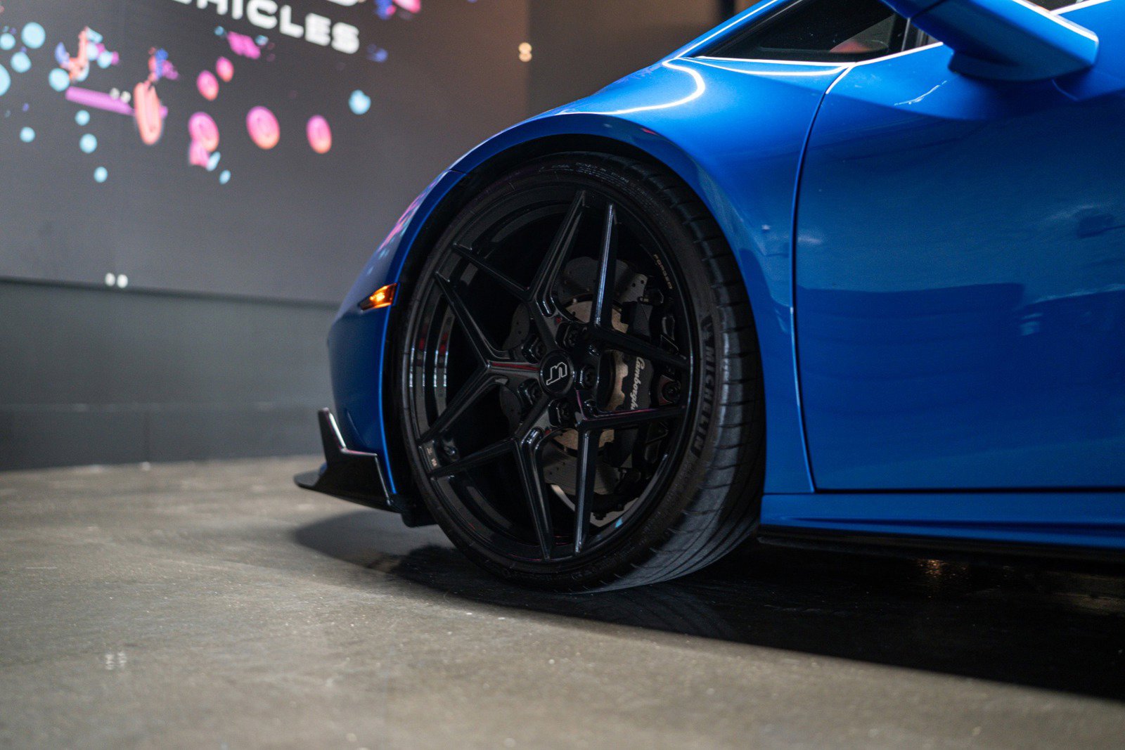 Used 2021 Lamborghini Huracan EVO image 13