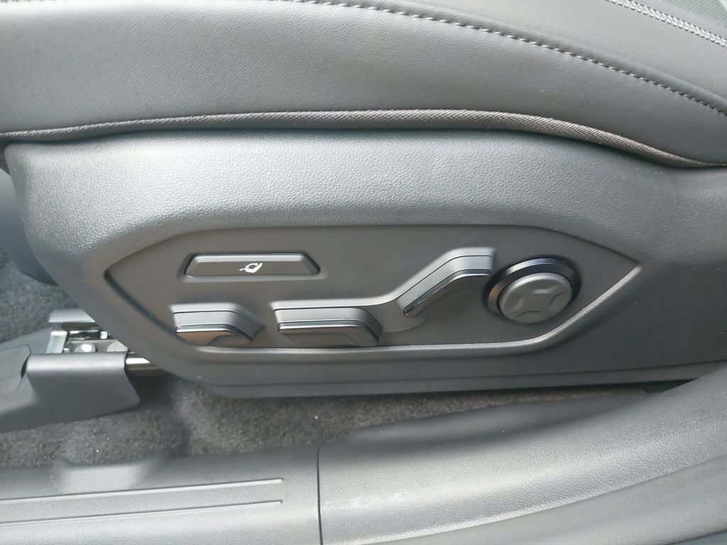 New 2027 Hyundai Santa Fe Calligraphy FWD image 30