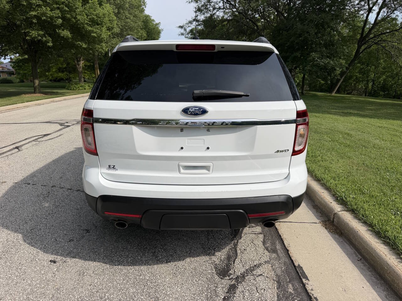 Used 2015 Ford Explorer 4WD image 4