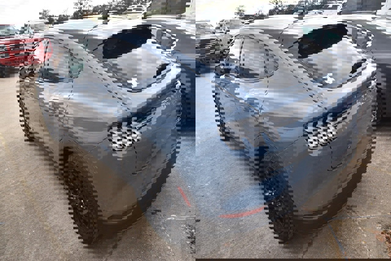 Certified 2024 Ford Mustang Mach-E Select w/ Comfort Package Lite image 9