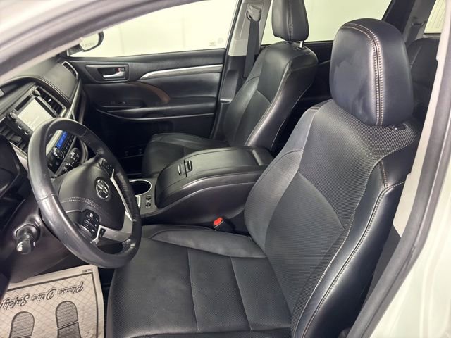 Used 2018 Toyota Highlander Limited Platinum image 29