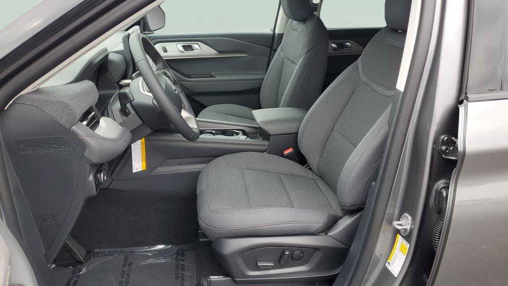 New 2026 Ford Explorer Active image 15