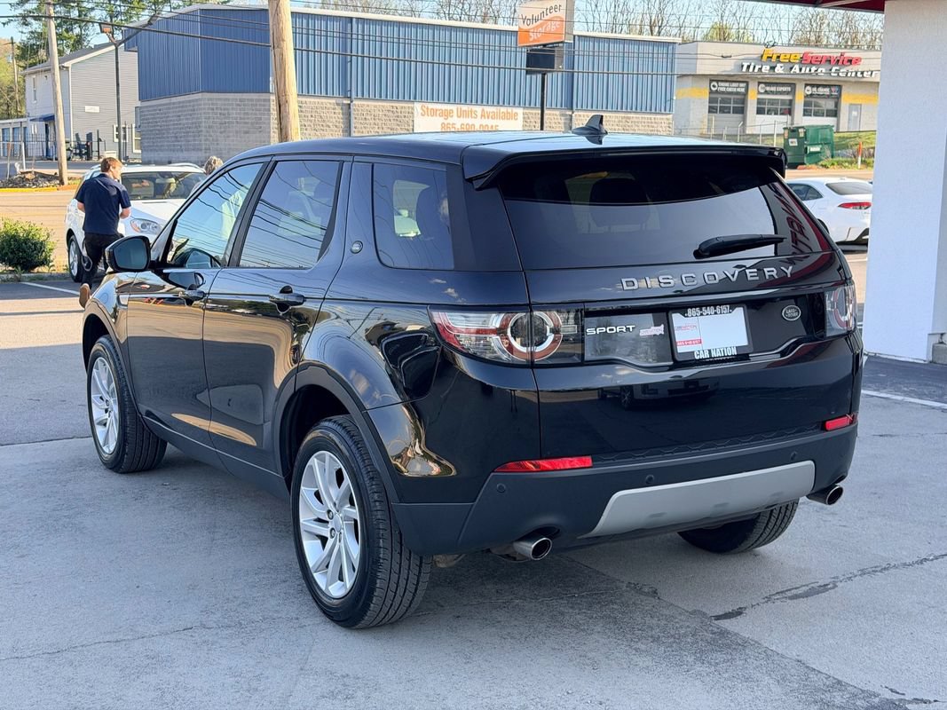 Used 2016 Land Rover Discovery Sport HSE AWD/4WD image 5
