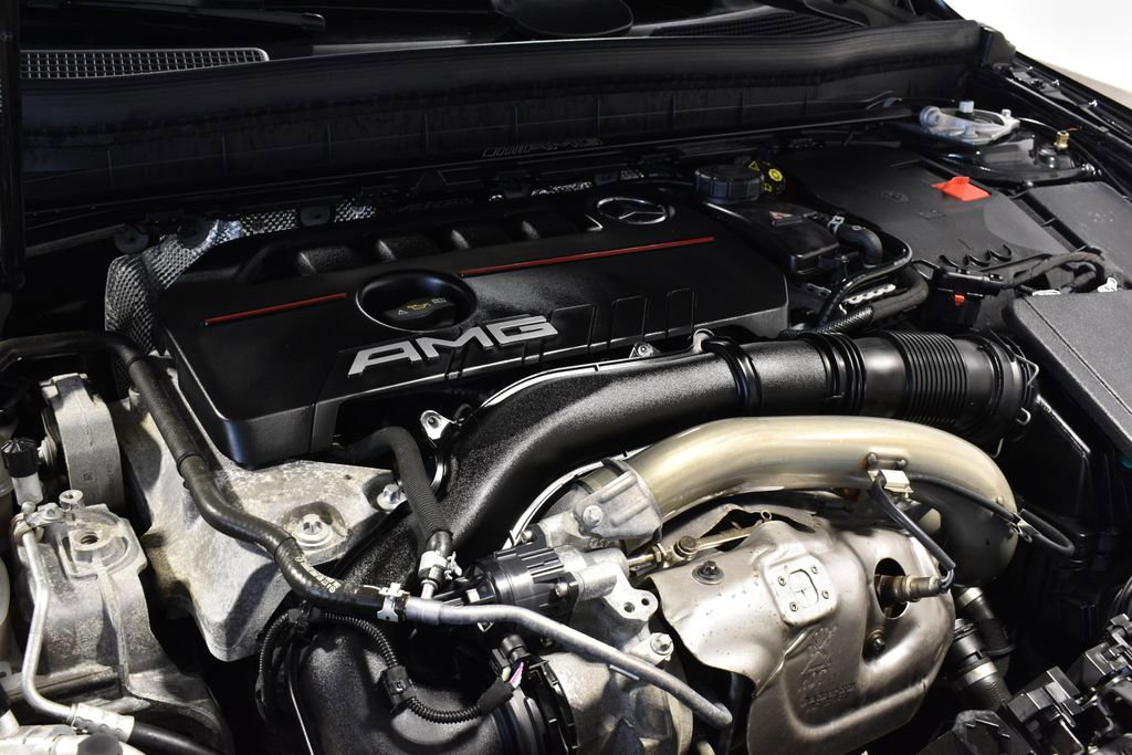 Used 2023 Mercedes-Benz GLB 35 AMG 4MATIC image 35