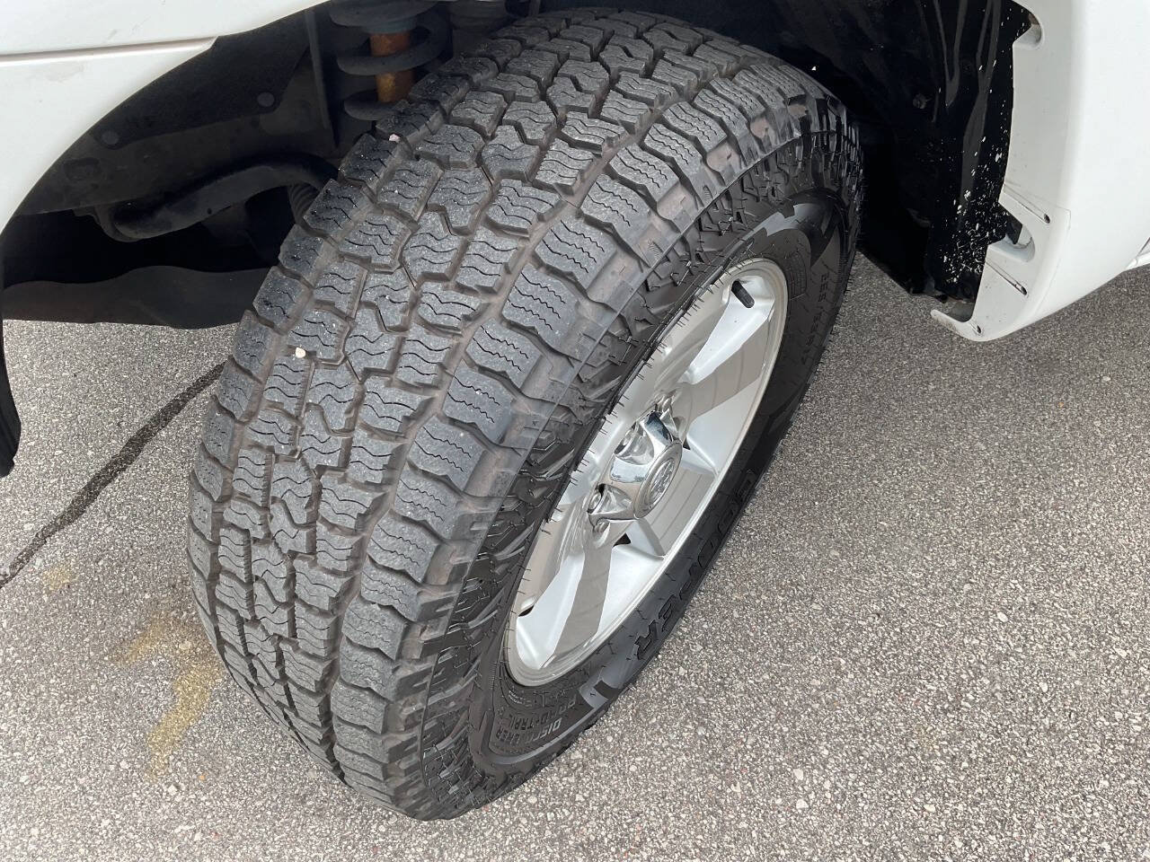 Used 2011 Toyota Tacoma PreRunner w/ TRD Sport Pkg RWD image 49