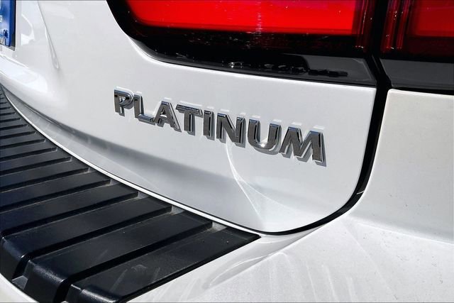 Used 2022 Nissan Armada Platinum w/ Cargo Package image 7