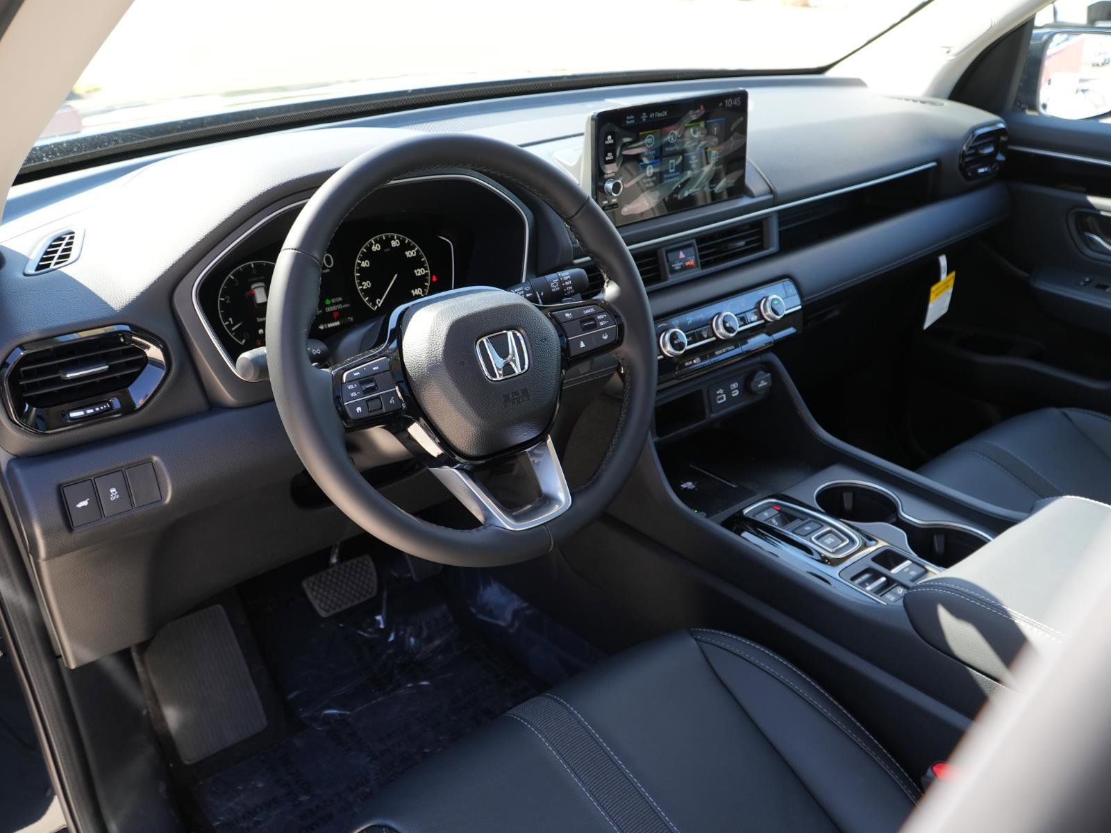 New 2025 Honda Pilot Touring image 15