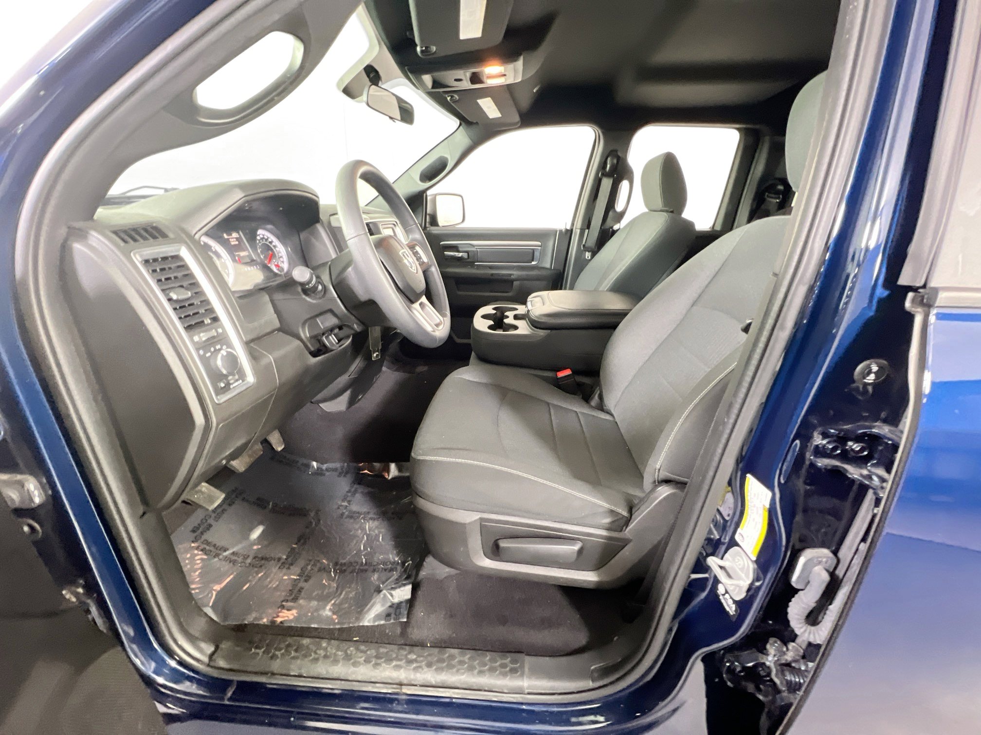 Used 2022 RAM 1500 Classic Warlock image 19