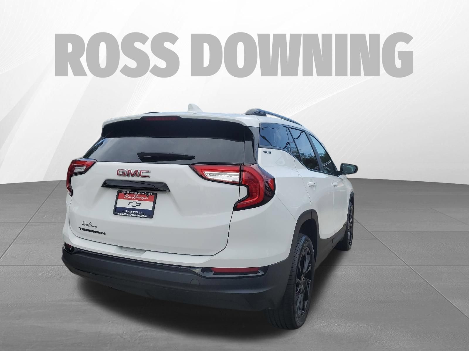 Certified 2024 GMC Terrain SLE w/ Elevation Edition FWD image 5