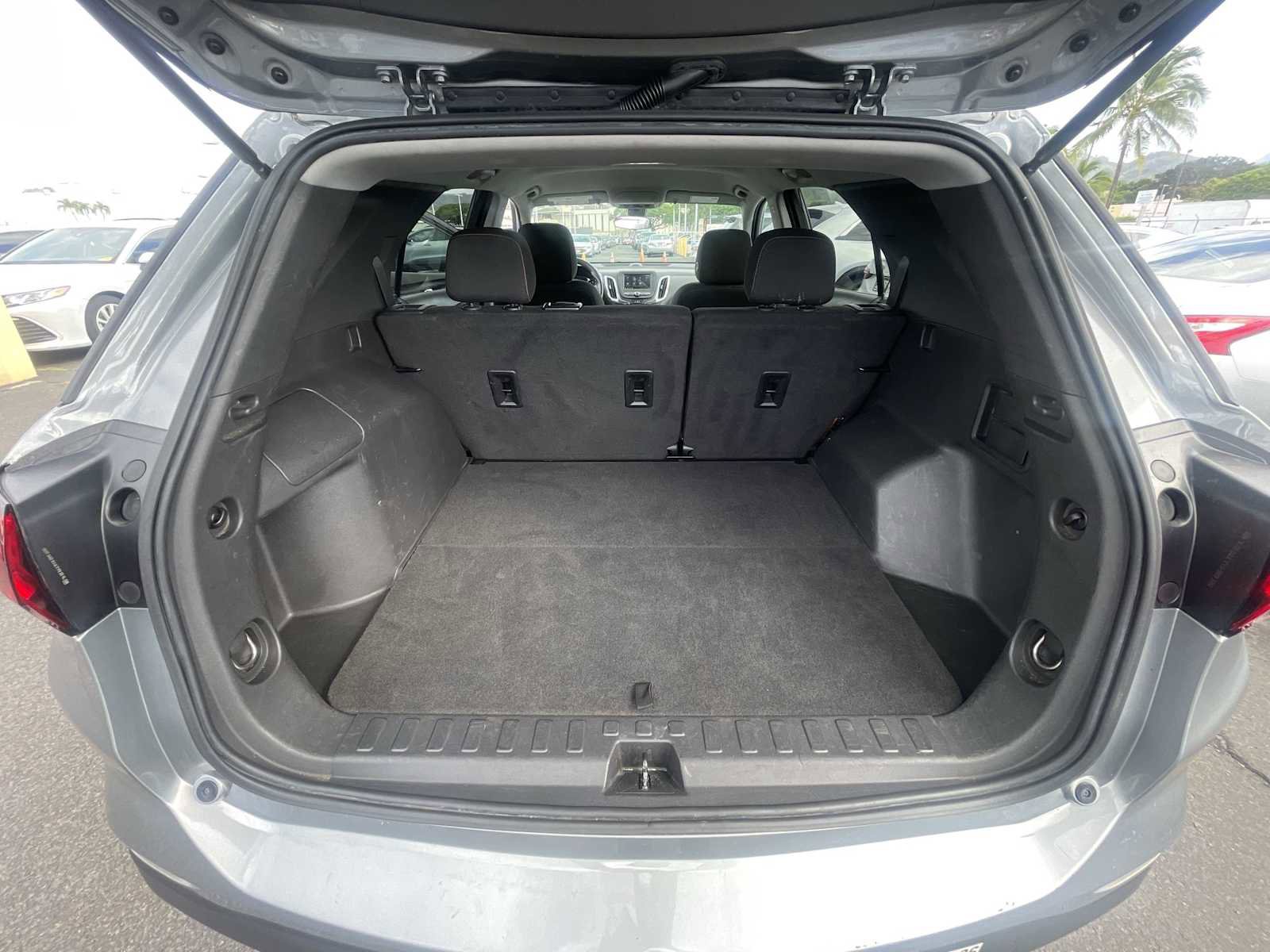 Used 2023 Chevrolet Equinox LT w/ LPO, Floor Liner Package image 19