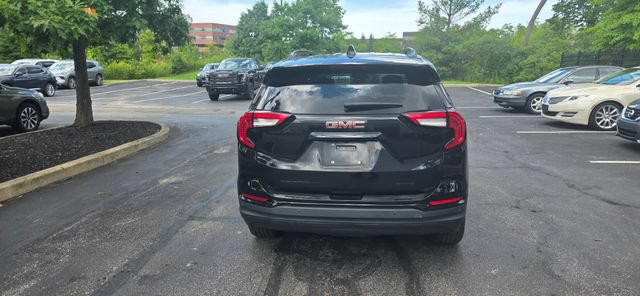 Used 2023 GMC Terrain SLE w/ Driver Convenience Package AWD/4WD image 7