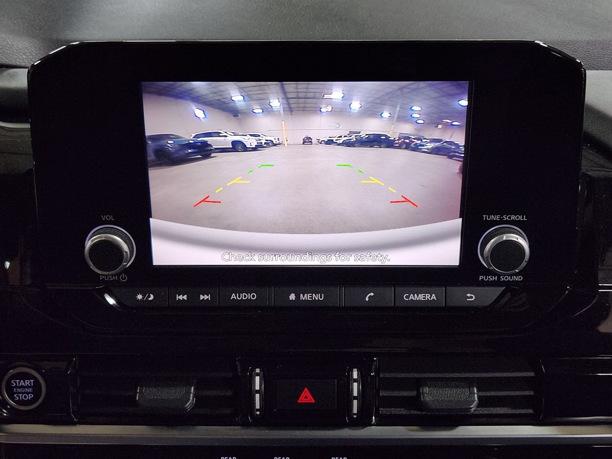 Used 2023 Nissan Pathfinder SV FWD image 34