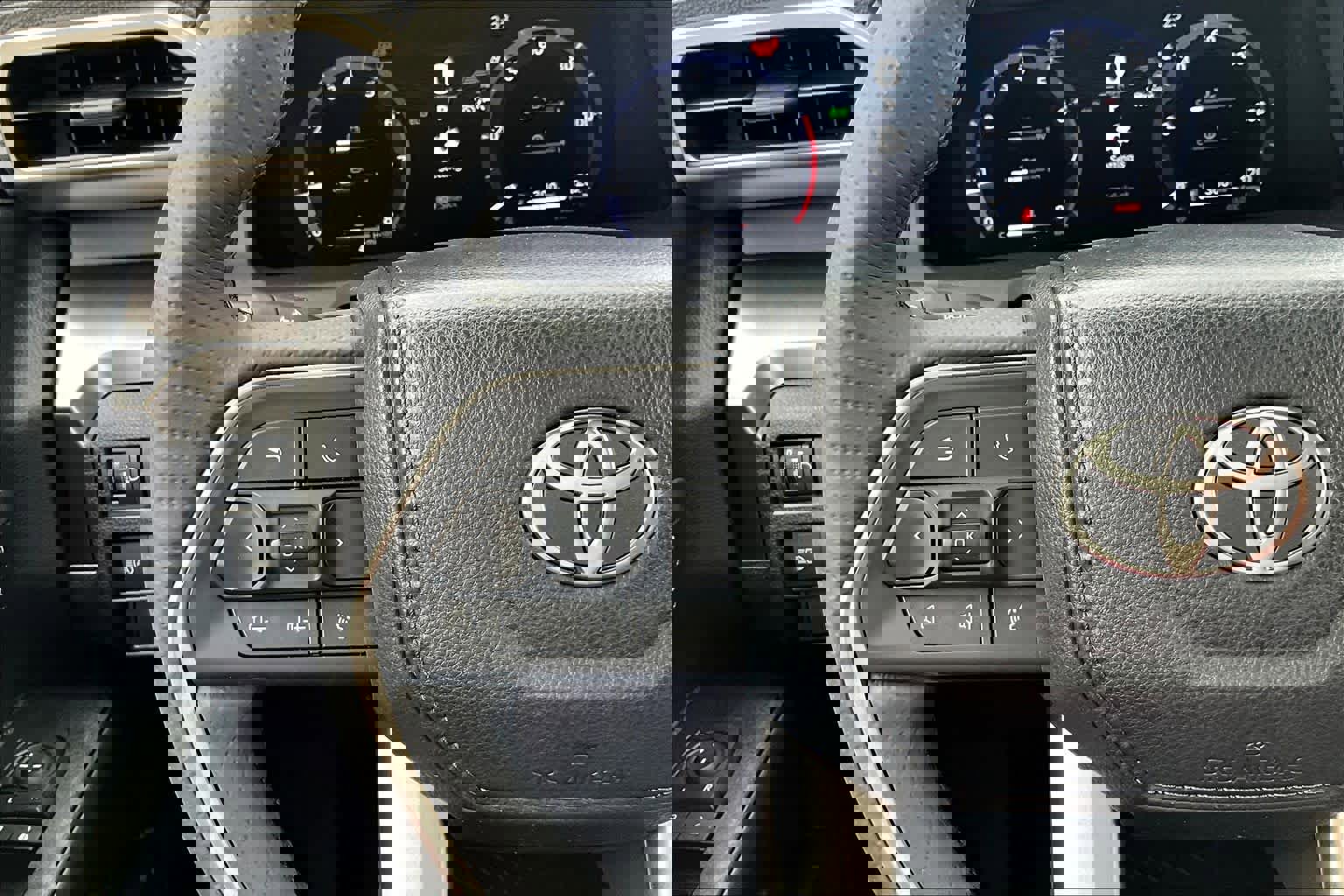 Used 2026 Toyota 4Runner TRD Sport Premium image 24