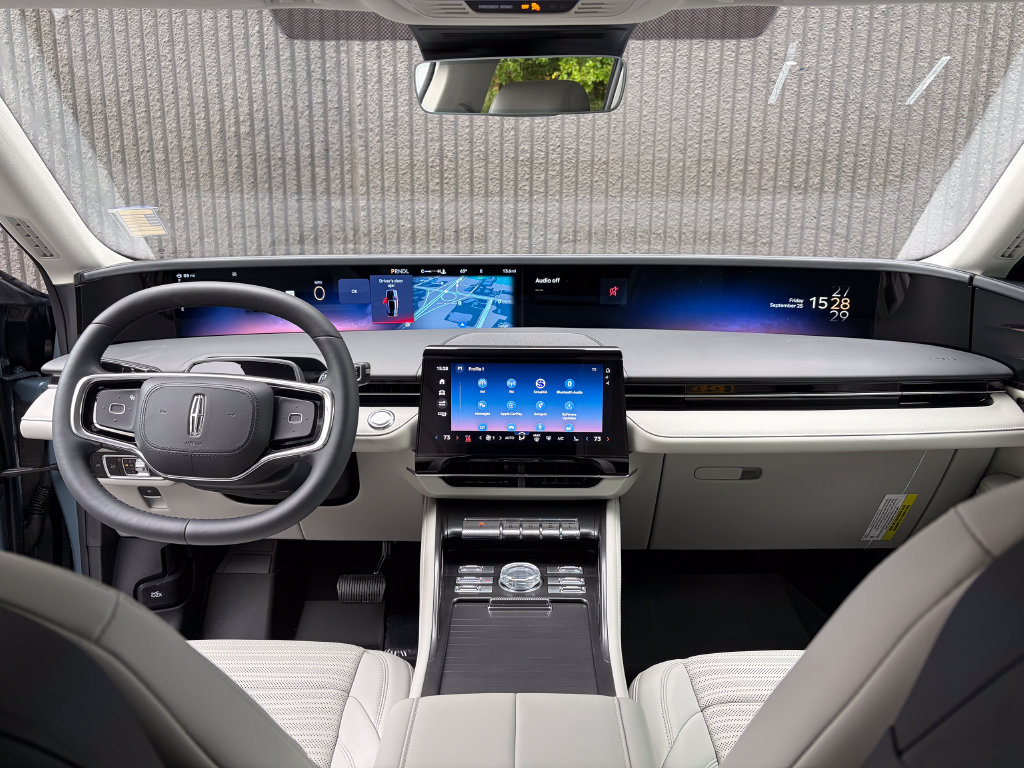 New 2026 Lincoln Nautilus Reserve w/ Jet Appearance Package AWD/4WD image 53