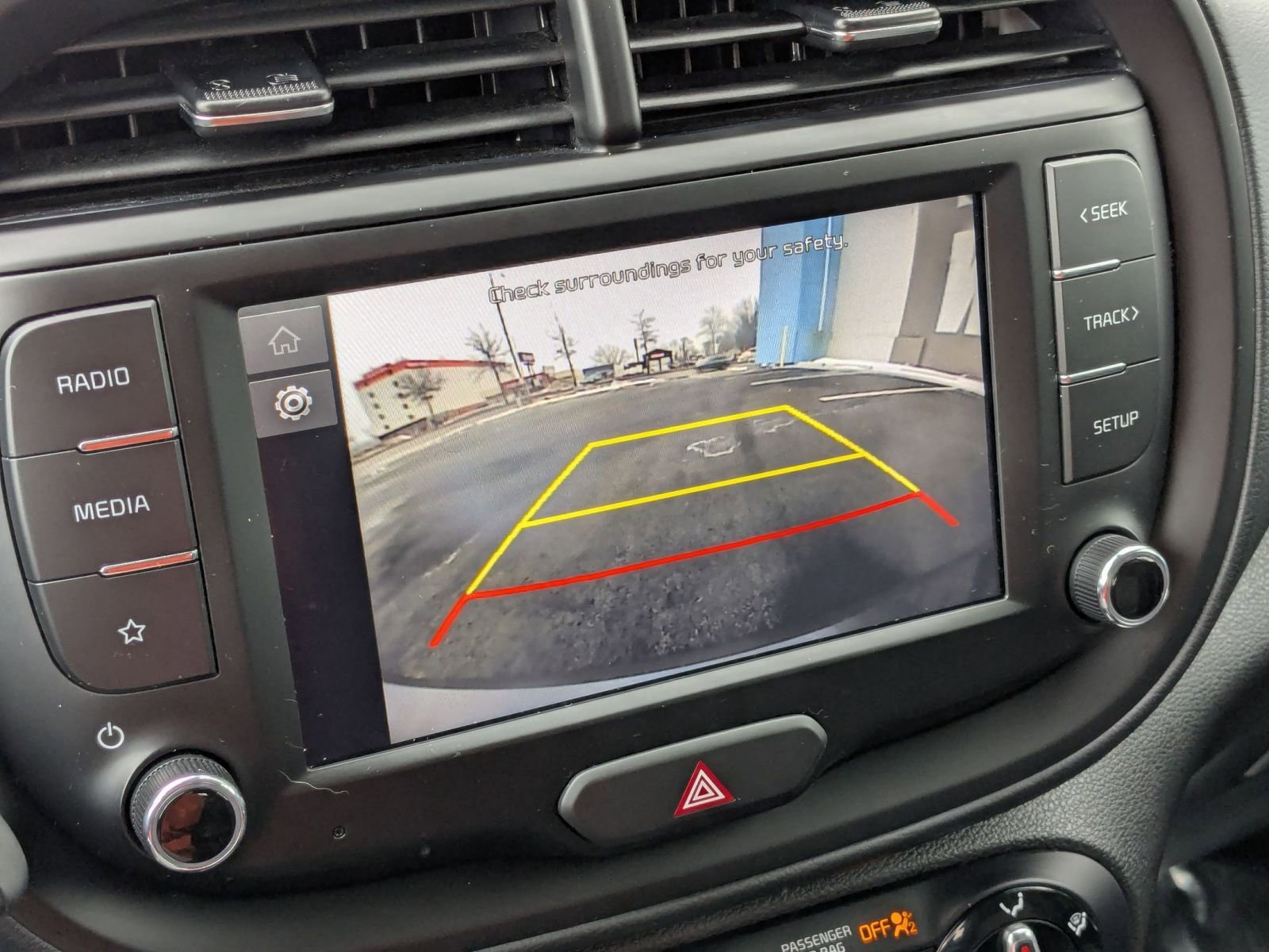 Used 2025 Kia Soul LX w/ LX Technology Package image 25